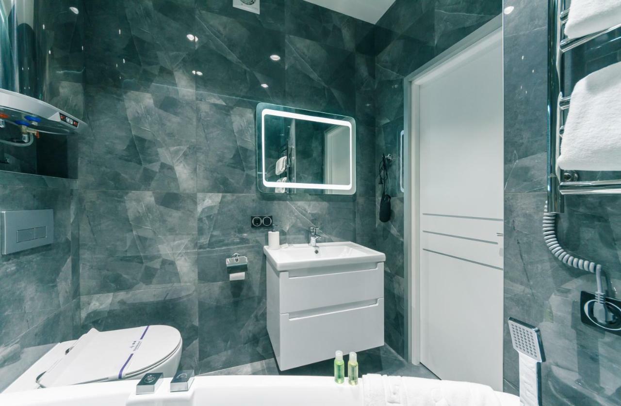 Luxury Apartments Kiev Buitenkant foto