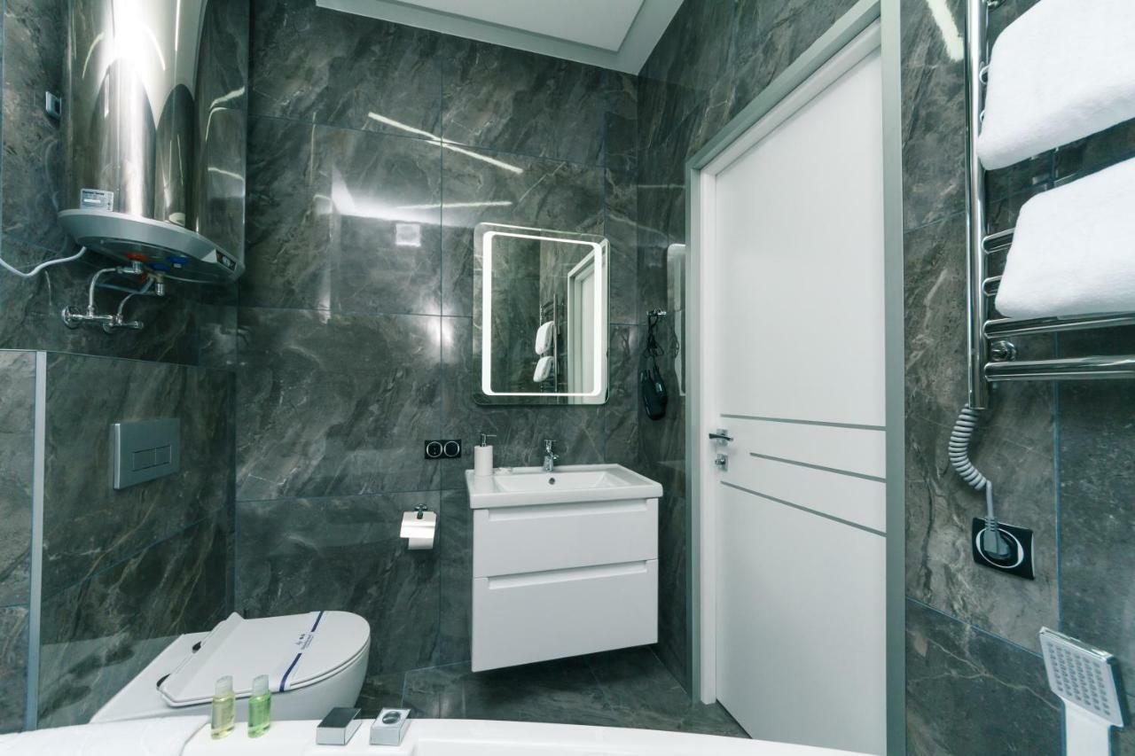 Luxury Apartments Kiev Buitenkant foto
